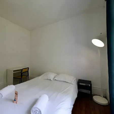 Maison Face A L'hotel De - 4 Chb - 2 Sdb *